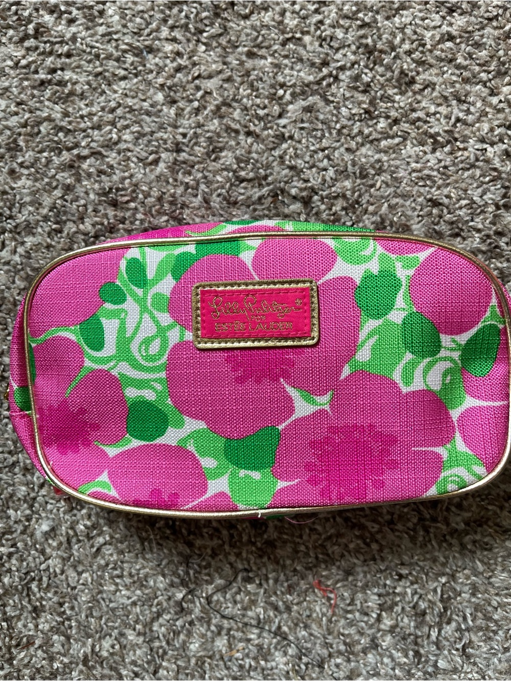 SOLD 


Lilly Pulitzer Pink & Green Floral Cosmetic Pouch